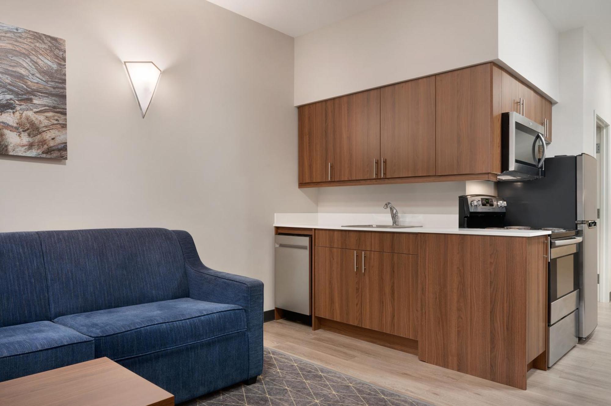 Park Inn By Radisson, Келоуна Екстериор снимка